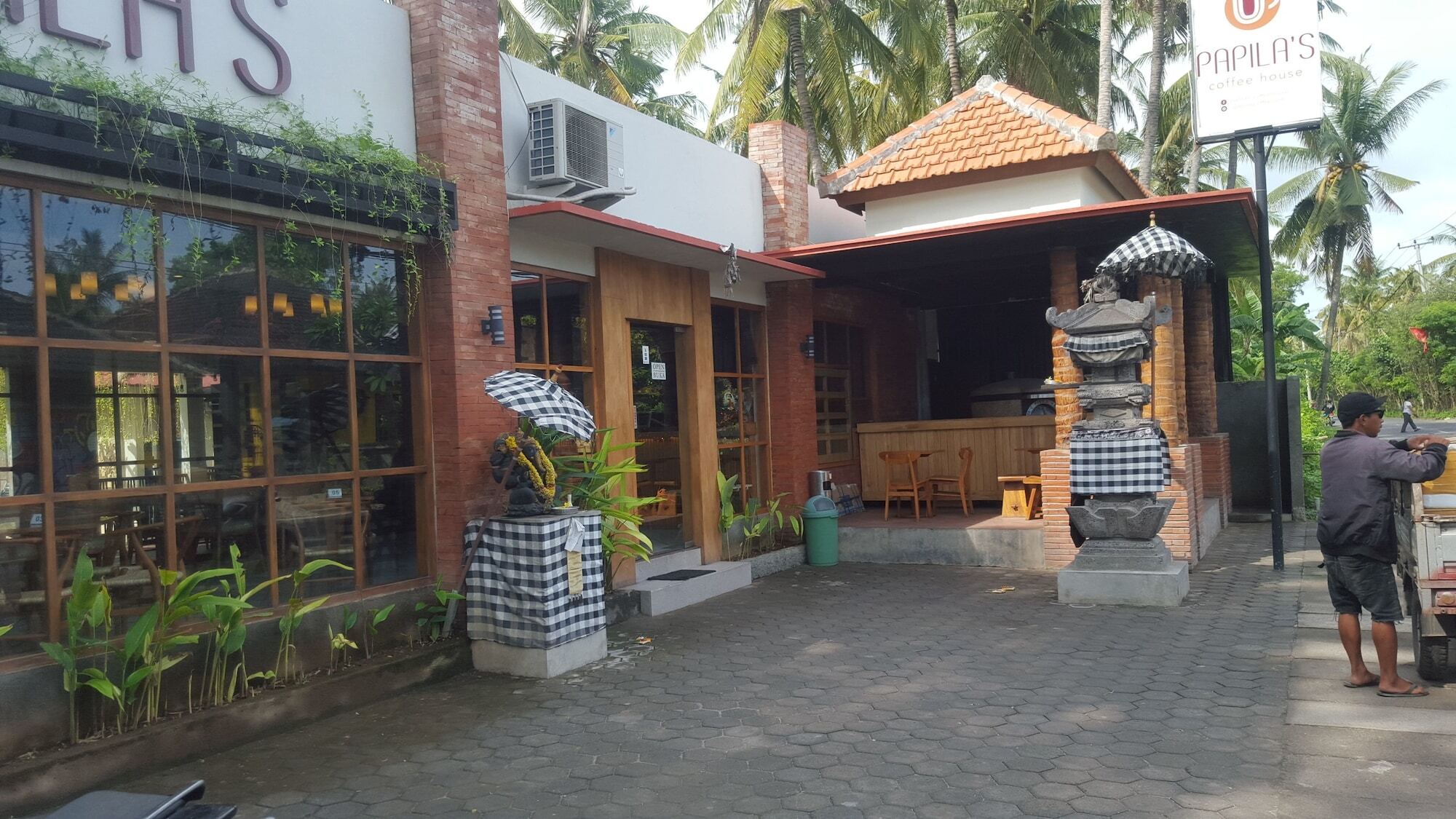 Nusa Majesty Batununggul Buitenkant foto